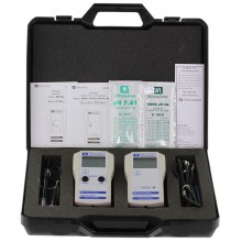 Electronic set pH and EC meter MILWAUKEE, in a case